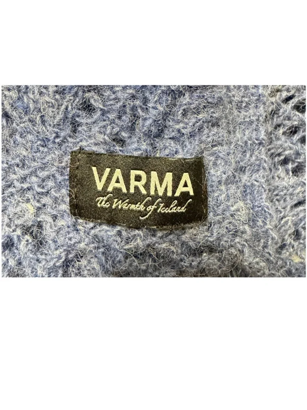 Varma Women's Icelandic Wool Chunky Knit Scarf Blue